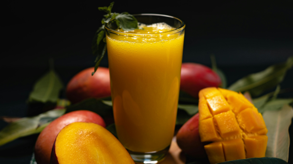 7 Powerful Fruit Drinks for Energy, Health & Vitality Recipes Inside